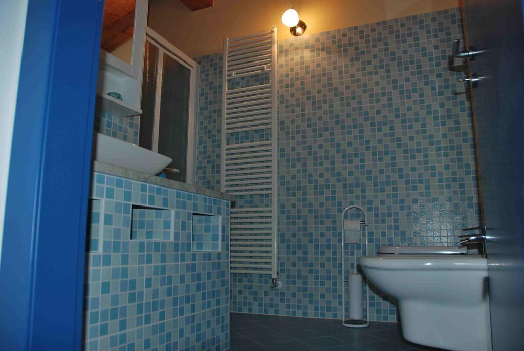 B&B La Casa Di Trizzi Como Cameră foto