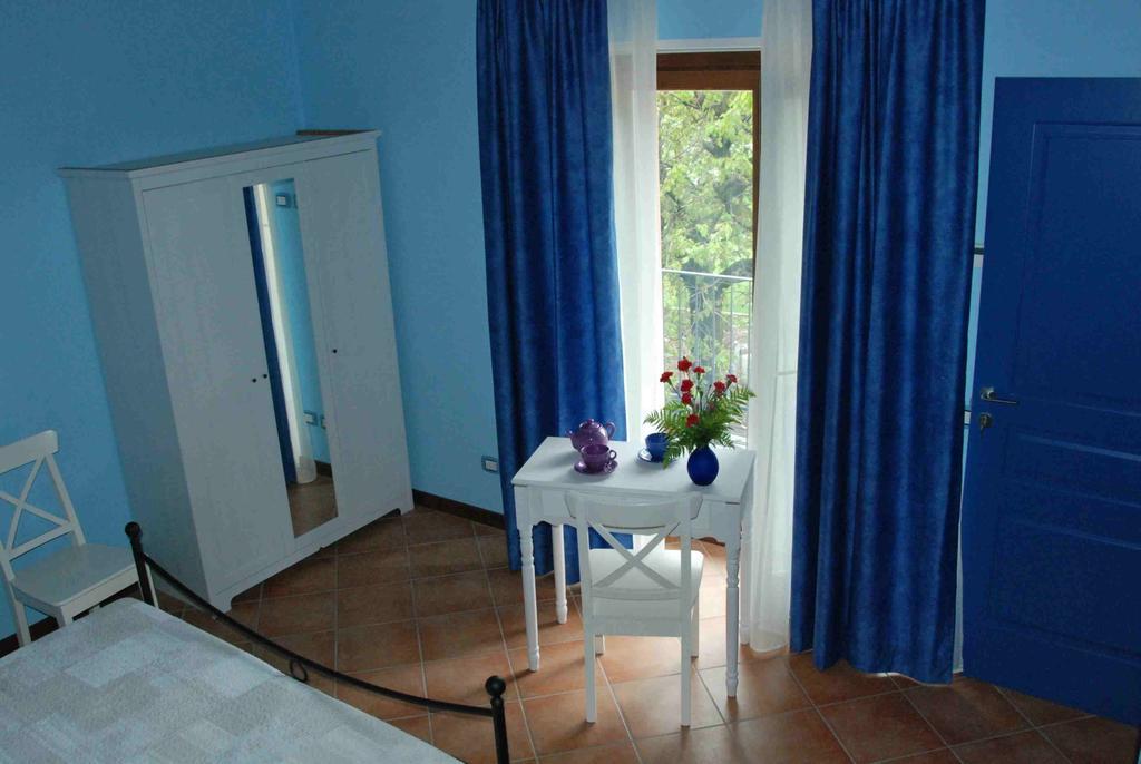 B&B La Casa Di Trizzi Como Cameră foto